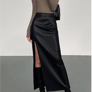 Elegant Black Faux Leather MIDI Skirt